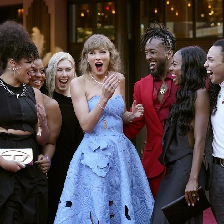 Taylor Swift returns to Arrowhead Stadium to see Travis Kelce and the Chiefs face the Broncos